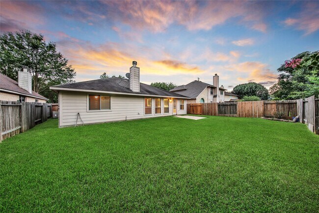 Building Photo - 17210 Red River Trail