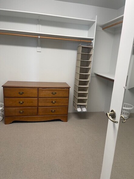 Building Photo - 10222 E Southwind Ln