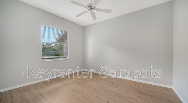 Building Photo - 4239 Balmoral Way