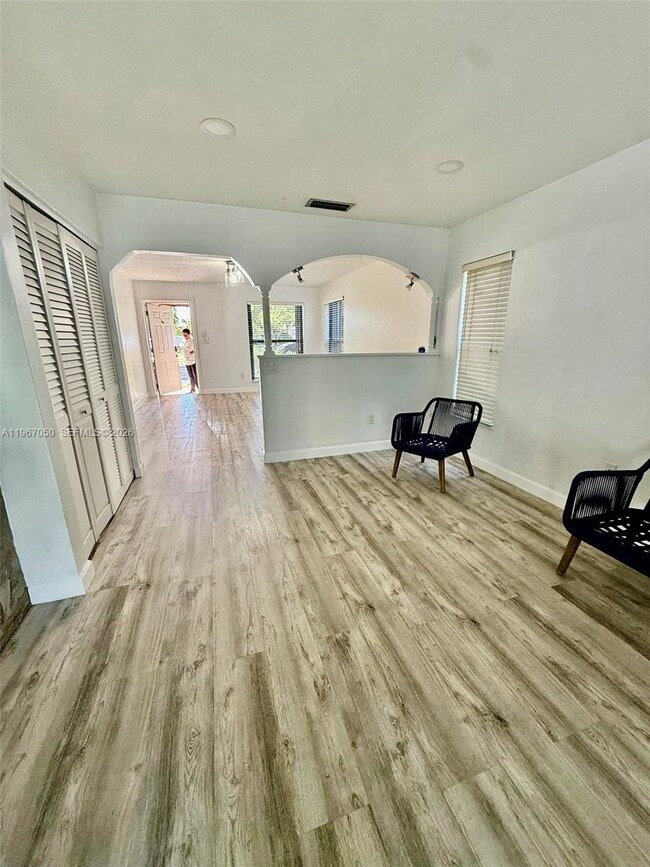 Building Photo - 11914 SW 125th Pl