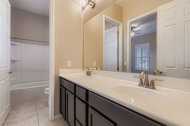 Building Photo - 6823 Willowcroft St