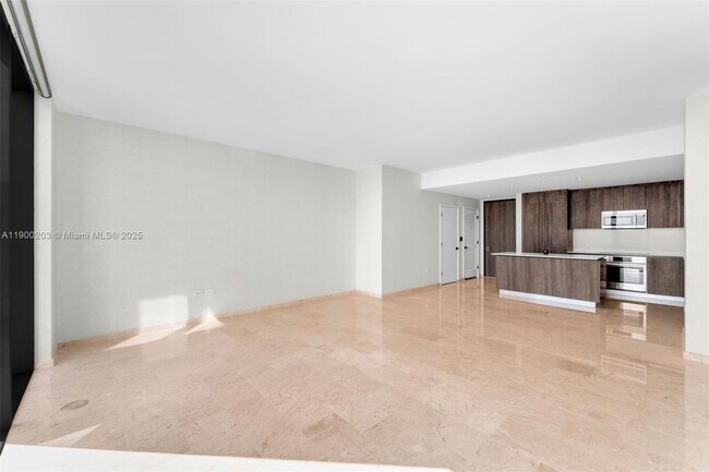 Building Photo - 88 SW 7th St