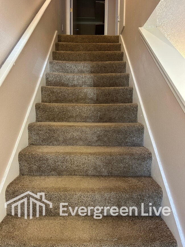 Building Photo - 64 Boreal Ct