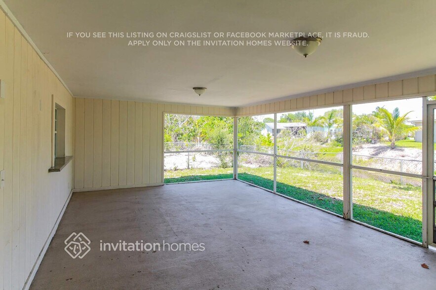 Building Photo - 22816 SW 65th Way