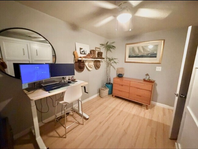 Building Photo - Coming soon! 06-15-26 Newly Remodeled Furnished Oceanside Retreat with Green Space Views 3 bedroo...