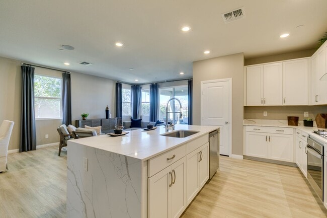 Building Photo - Fully Furnished 3BD Inspirada Home