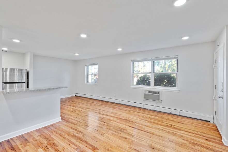 Building Photo - Matawan Court Apartments