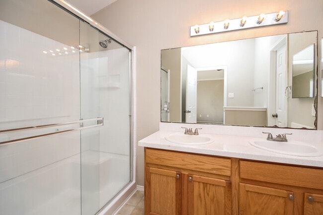 Building Photo - 12902 Trail Hollow Ct