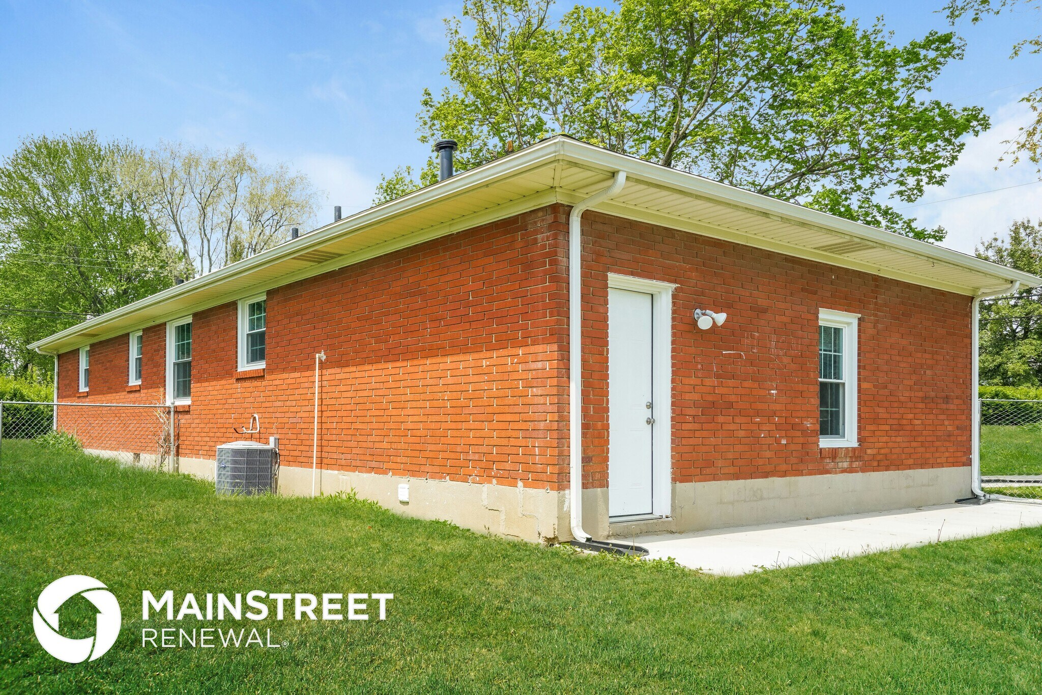 Building Photo - 6102 Jessamine Ln
