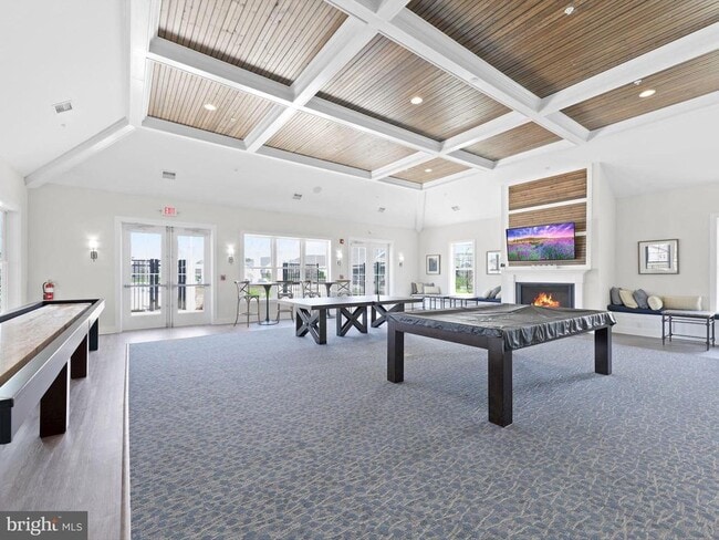 Building Photo - 25041 Tanager Ln