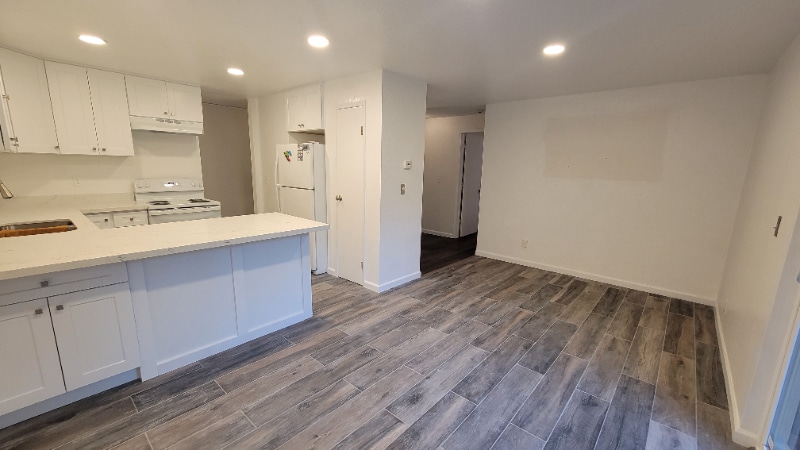 Building Photo - 20620 60th Ave W