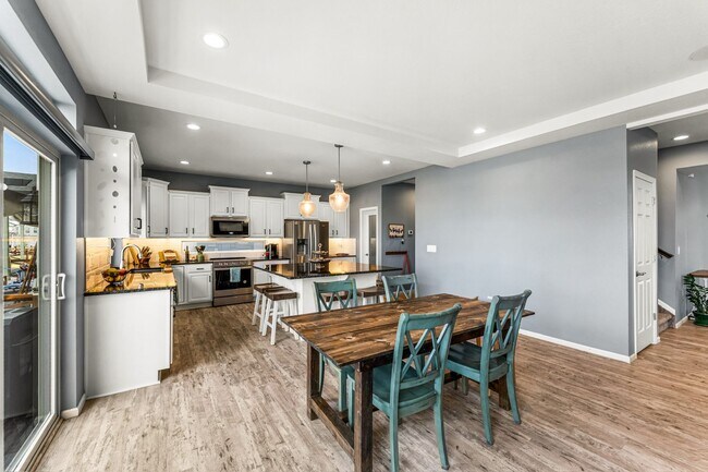 Building Photo - Amazing 2 story in Banning Lewis Ranch