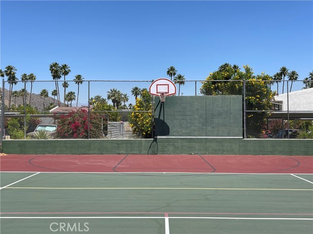 Building Photo - 1950 S Palm Canyon Dr