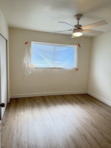 Building Photo - 636 Las Palmas Ave