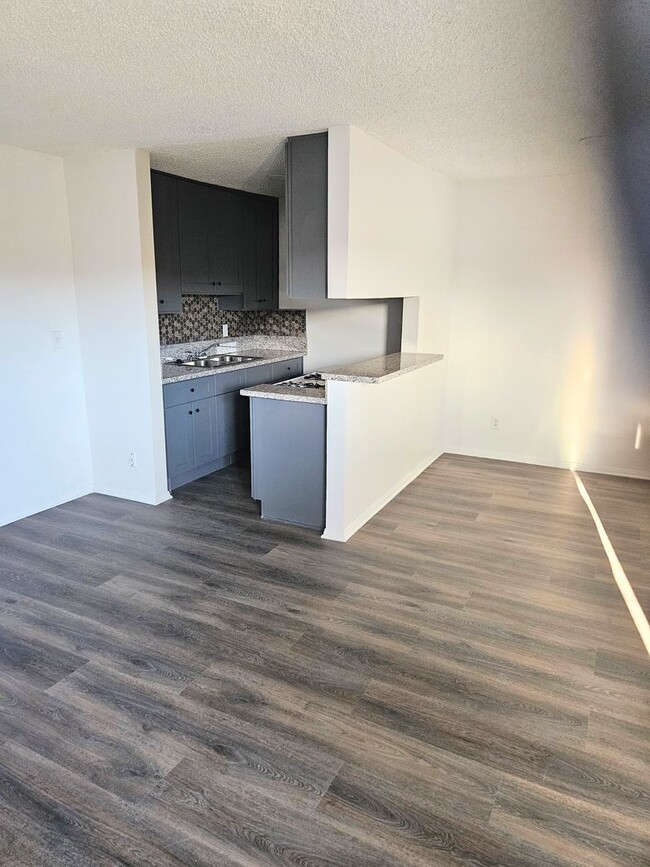 Primary Photo - Nicely updated 1bd/1ba, move in ready!!