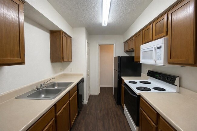 Building Photo - 8704 Schick Rd