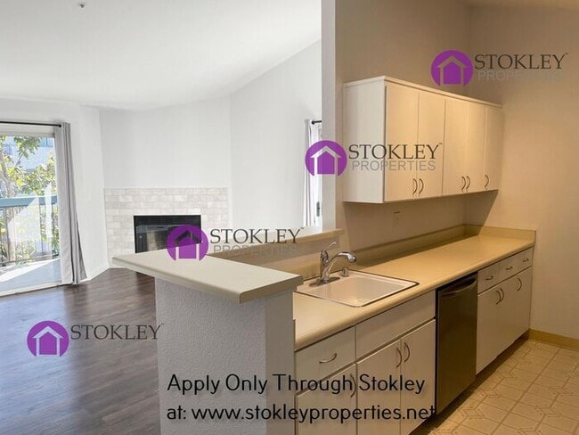 Building Photo - 1410 Bel Air Dr