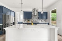 Building Photo - 382 Tillman Pass