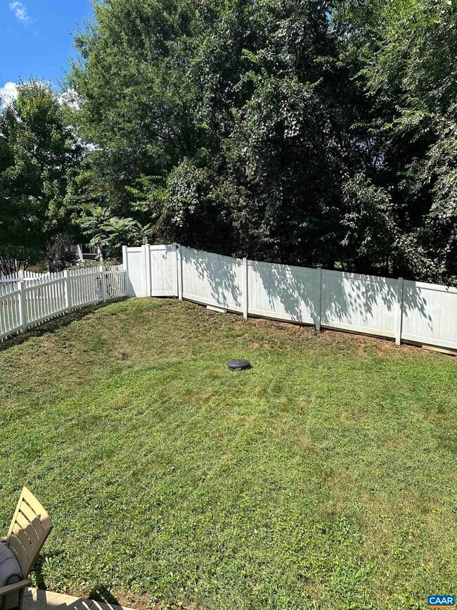 Building Photo - 545 Summerford Ln