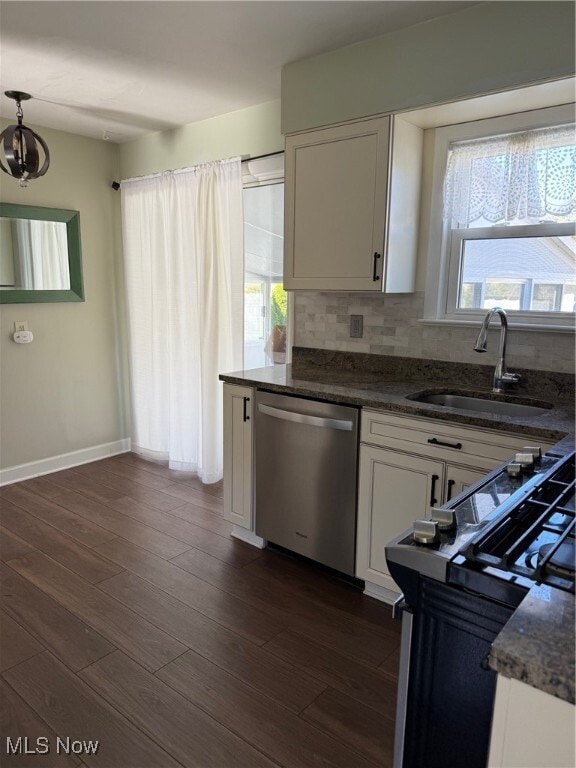 Building Photo - 30401 Mildred Ave