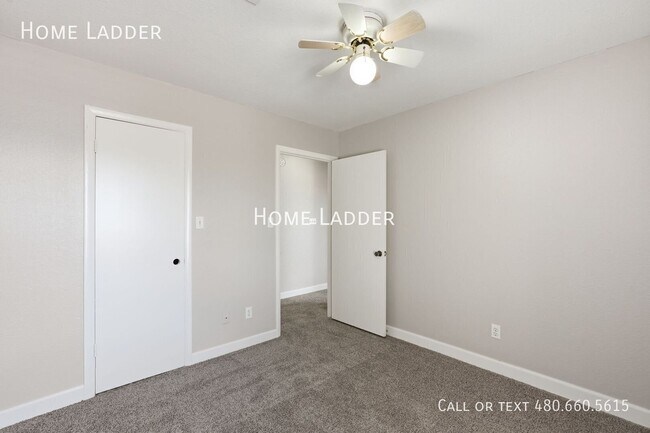 Building Photo - 745 N Hazelton Dr