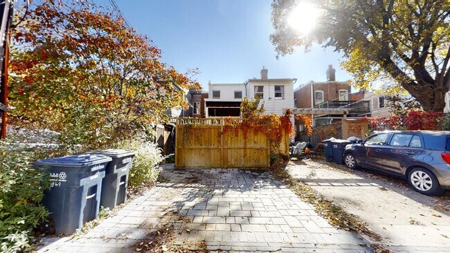 Building Photo - 1849 Monroe St NW