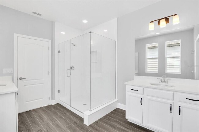Building Photo - 12743 Brodlove Ln