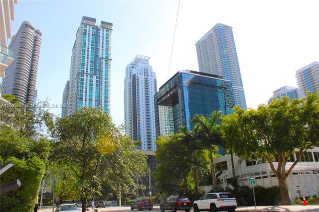 Building Photo - 1300 S Miami Ave