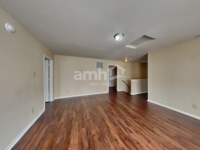 Building Photo - 14454 Banister Dr
