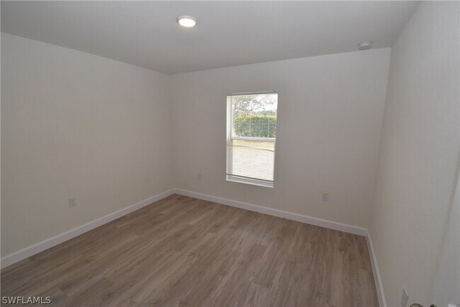 Building Photo - 1791 Pierpoint St