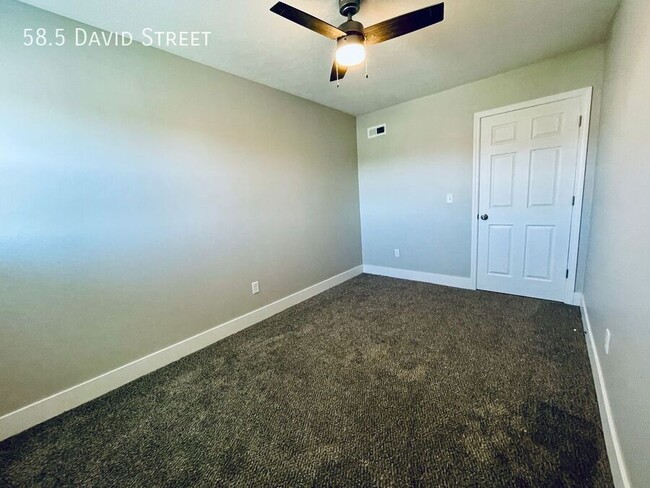 Building Photo - Beautifully Updated 2-Bedroom Duplex in De...