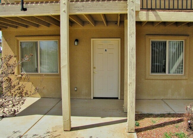 Building Photo - 2BR/2BA, 1024 sq.ft.downstairs condo in Sierra Vista, AZ