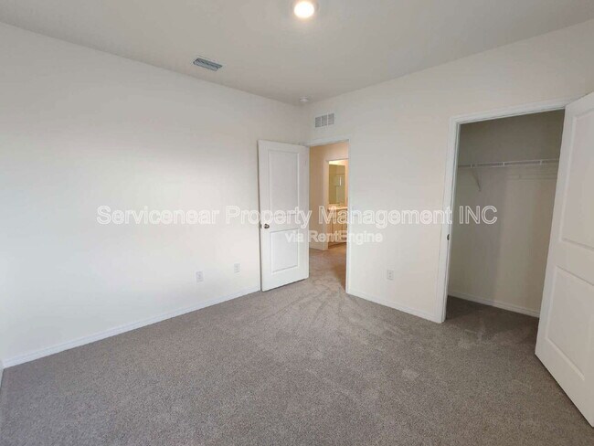 Building Photo - 10515 Penny Gale Loop