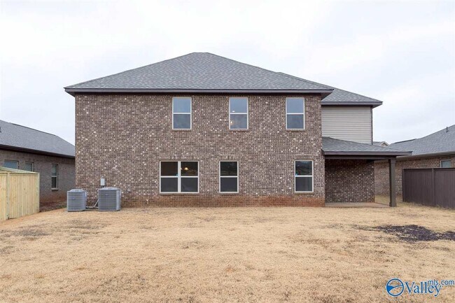 Building Photo - 276 Fenrose Dr