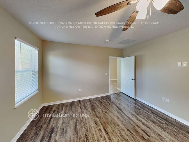 Building Photo - 942 Grapewood St