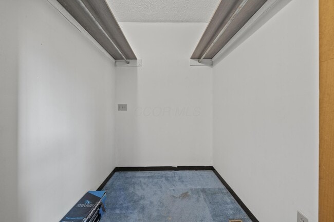 Building Photo - 7711 Hayden Run Rd