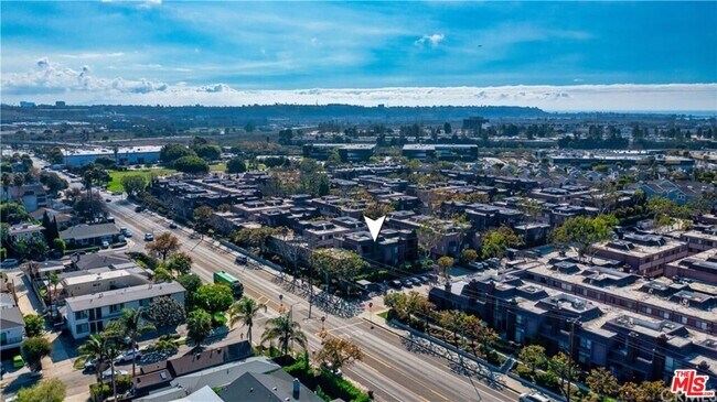 Building Photo - 4555 Alla Rd