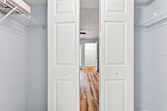 Building Photo - 380 N Bayshore Blvd