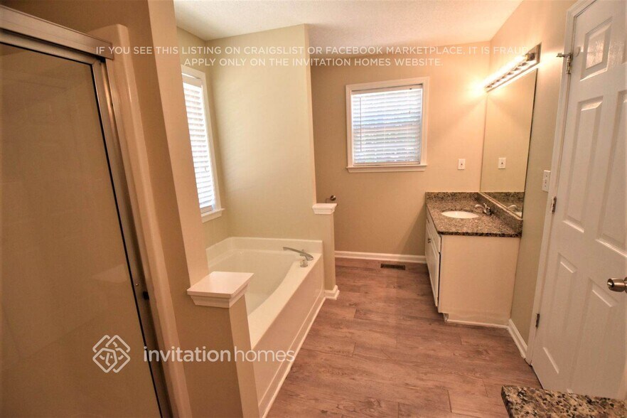 Building Photo - 2205 Telluride Dr