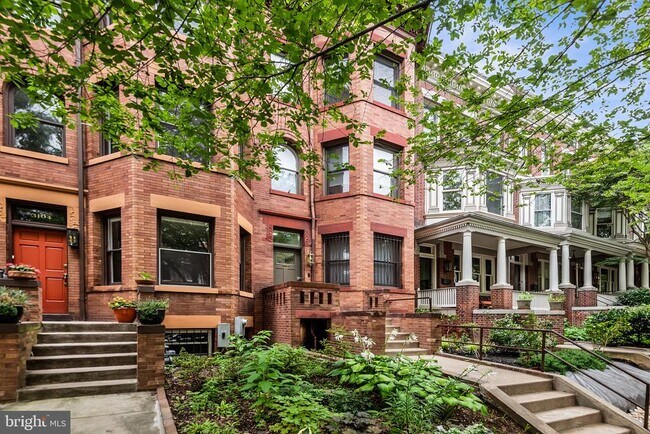Primary Photo - 3106 18th St NW