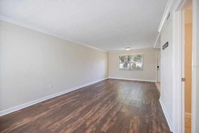 Building Photo - 960 Highland St