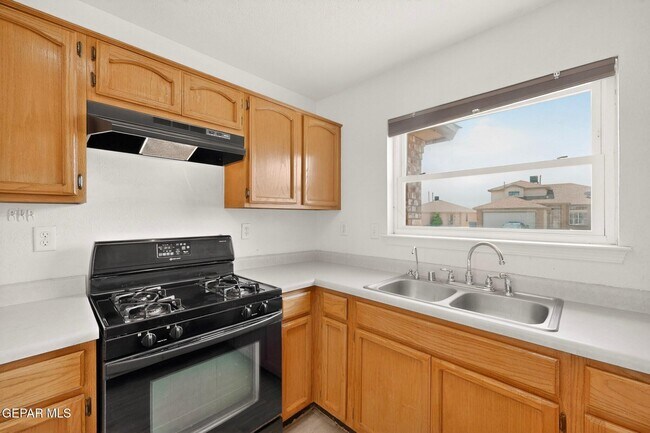 Building Photo - 5705 Rick Husband Dr