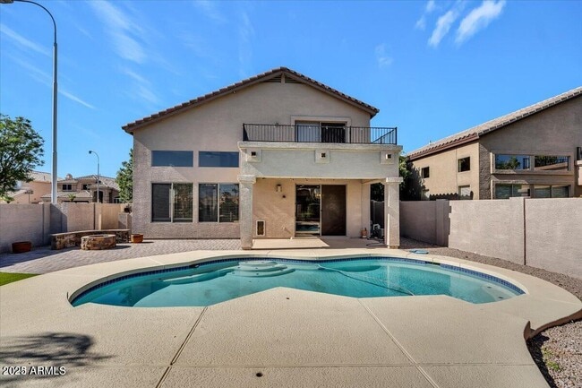 Building Photo - 902 W Azalea Pl