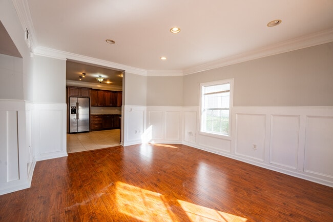 Building Photo - 572 John Wesley Dobbs Ave NE