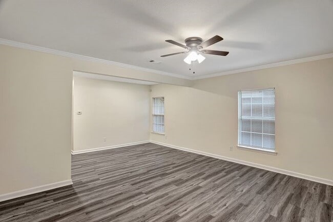 Building Photo - 707 N Tennessee St