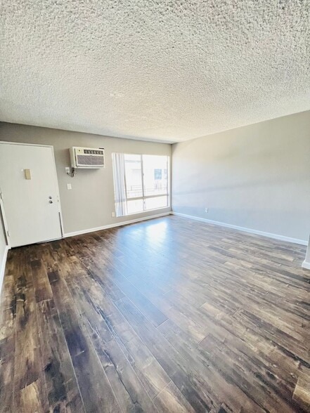 Interior Photo - Jordan Court Apartments