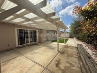 Building Photo - 1737 Wolverton Ave