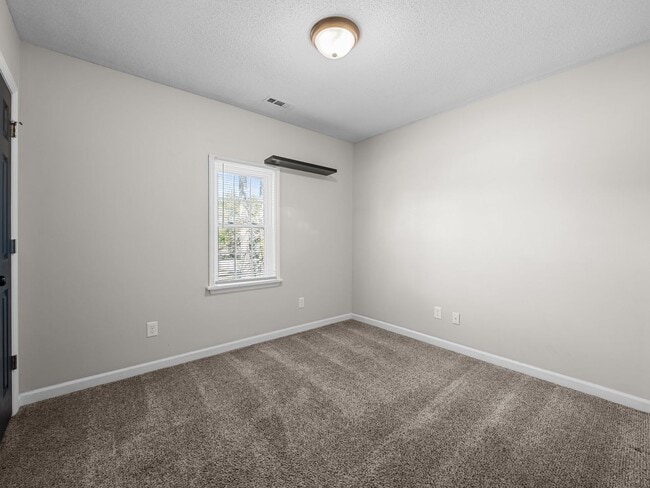 Building Photo - Welcome to Crown Point!