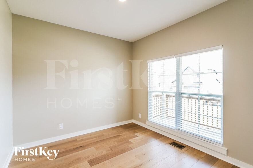 Building Photo - 1149 Alcove Wy