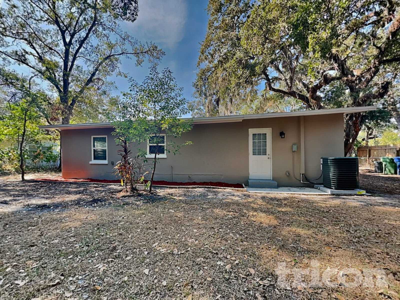 Building Photo - 6905 N 19th St